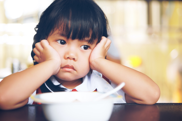 子どもの孤食が増えている 孤食が子どもに及ぼす3つの影響 保険 証券 マニュライフ ファイナンシャル アドバイザーズ 株